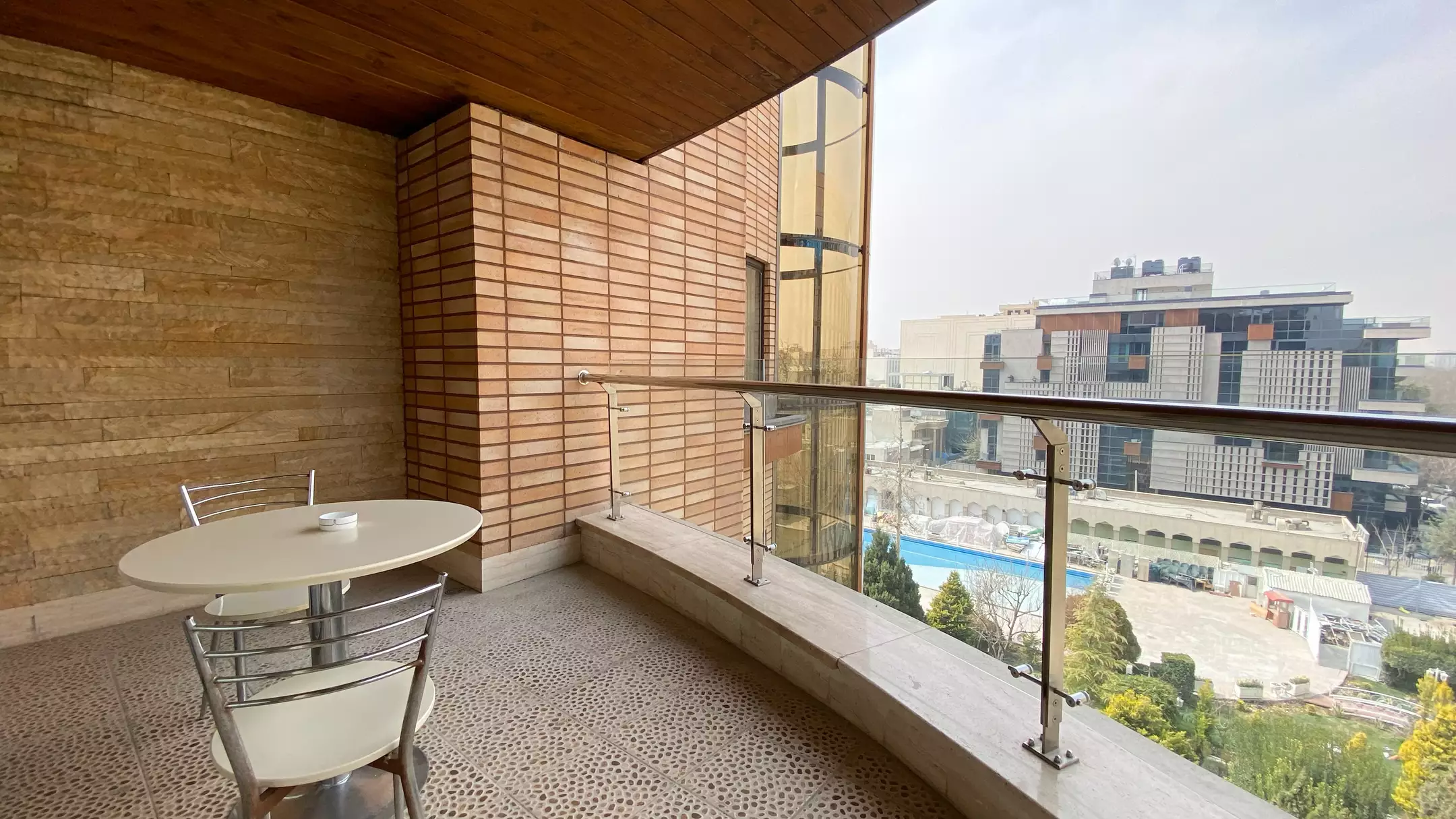 Alibaba https://cdn.alibaba.ir/ostorage/hotel-accommodation-images/6890801bac13a7ed0d8655f7_سوئیت رویال فیروزه (2).webp